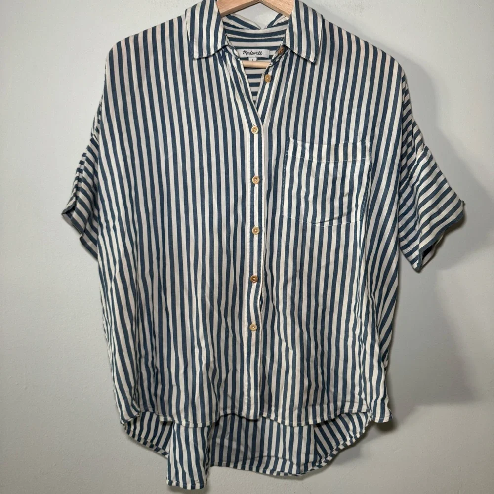 Madewell size S oversized boxy button up shirt signature‎ poplin Blue stripe